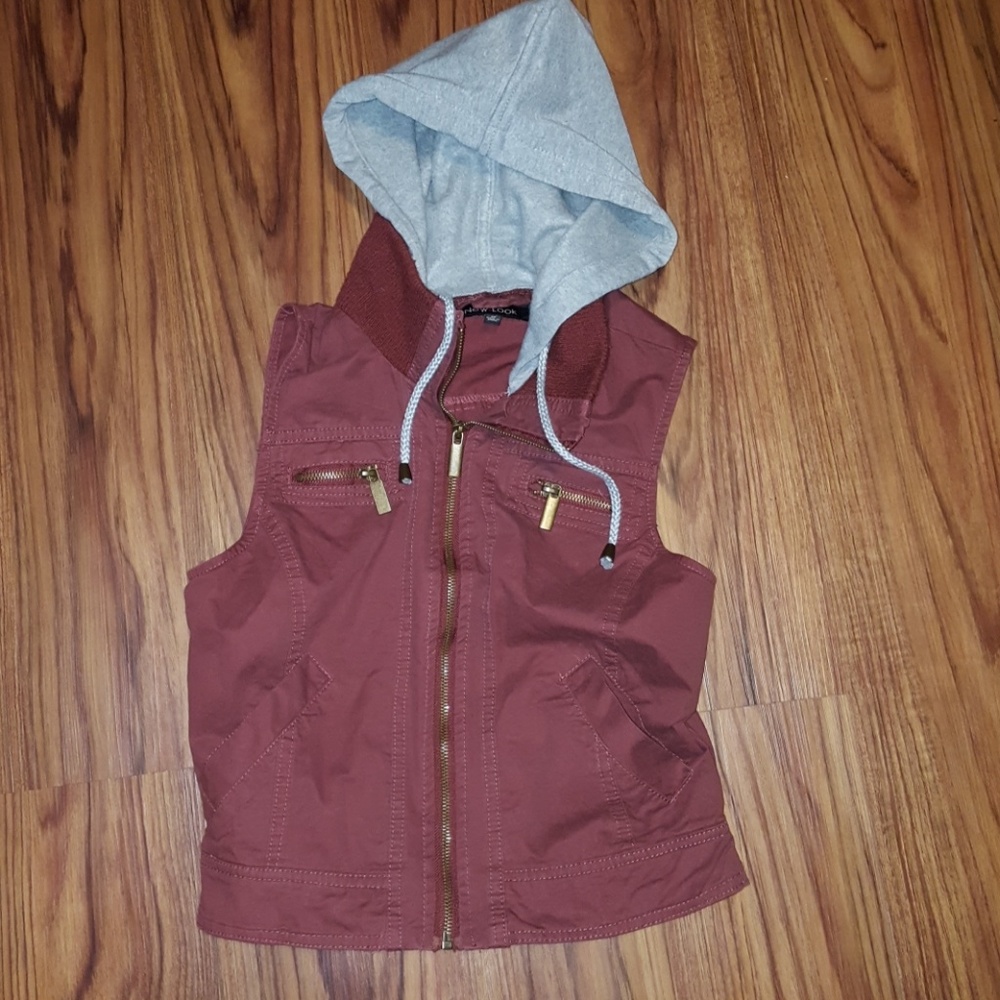 Maroon hoodie vest